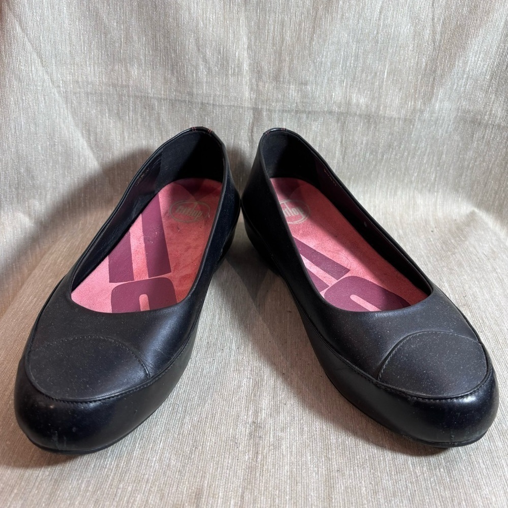 FITFLOP Sz 41 Slip On Small Platform Throughout Leather Ballet Flats Shoes